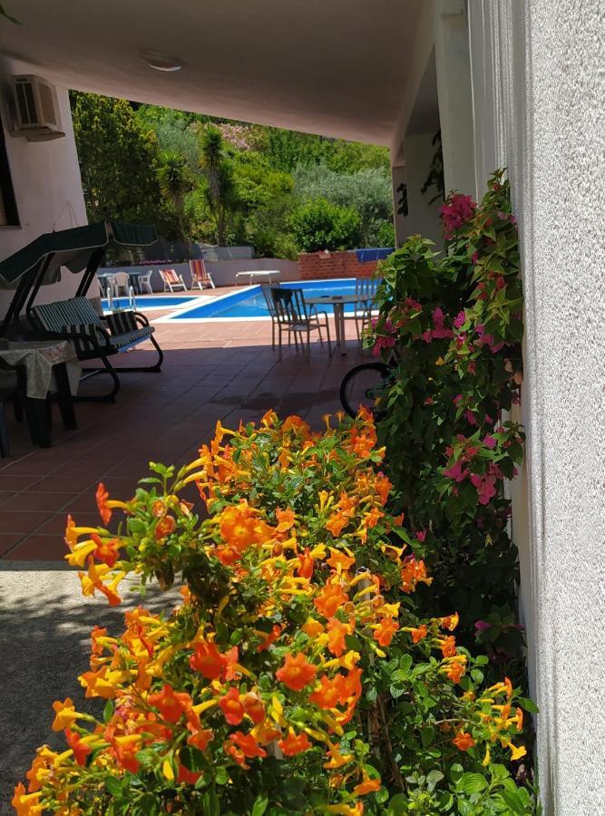 B&B Troisi Racalmuto Екстериор снимка